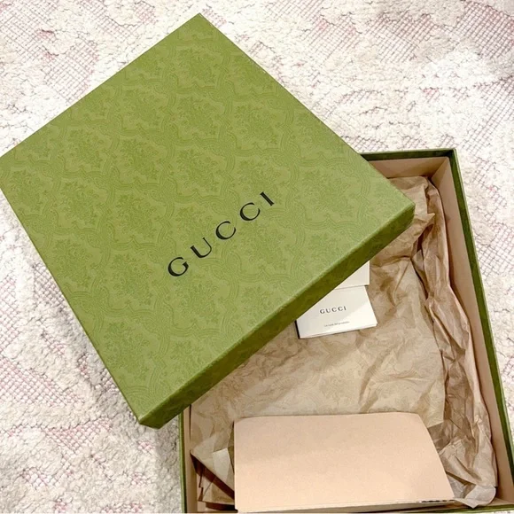 Gucci Marmont Double G Ankle Leather Boots - Picture 10 of 12